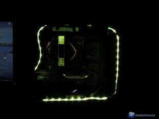 NZXT-HUE-LED-5